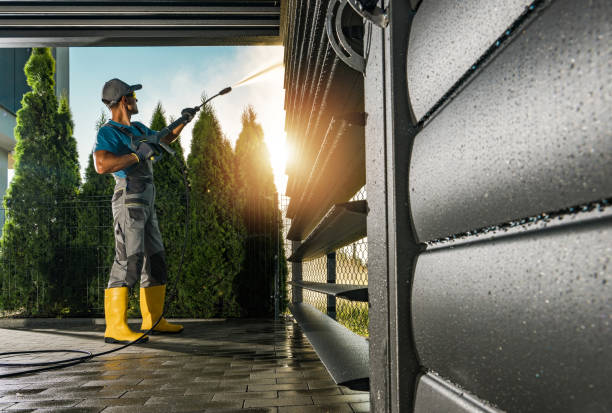 Why Choose Our Certified Pressure Washing Experts for Your Project Needs in Chesnut Hill, PA?